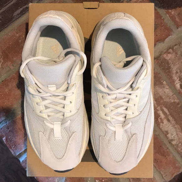 COPY - Yeezy boost 700 analog - Picture 6 of 10